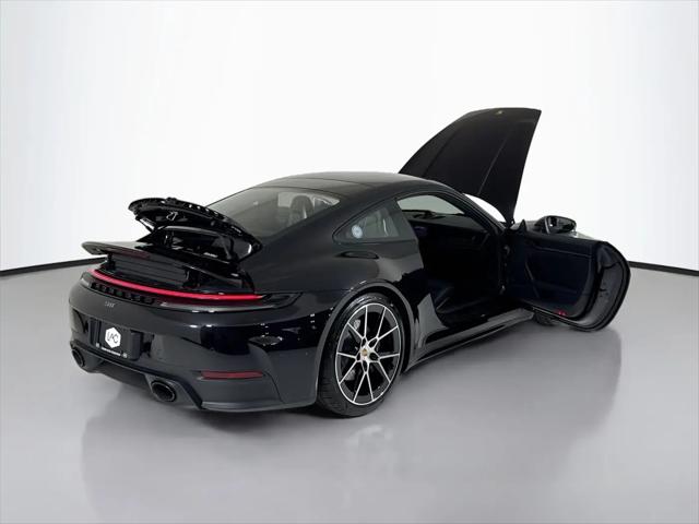 2025 Porsche 911 Carrera T