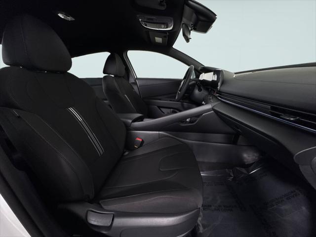 2026 Hyundai Elantra Hybrid SEL Sport