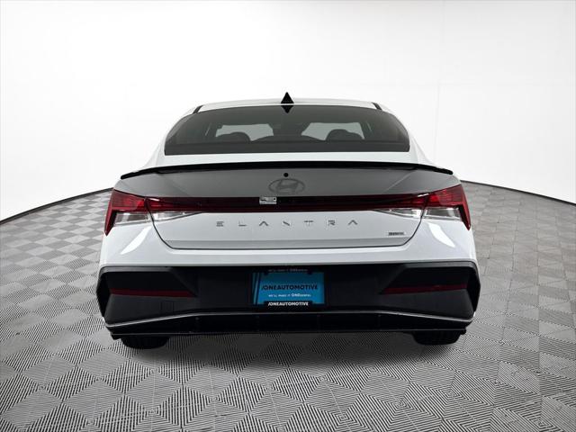 2026 Hyundai Elantra Hybrid SEL Sport
