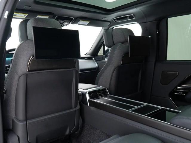 2023 Land Rover Range Rover SV