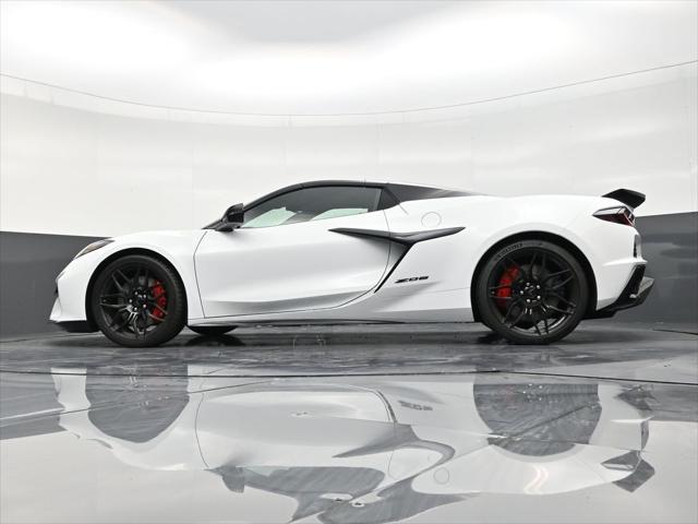 2026 Chevrolet Corvette Z06 Convertible, 1LZ, RWD