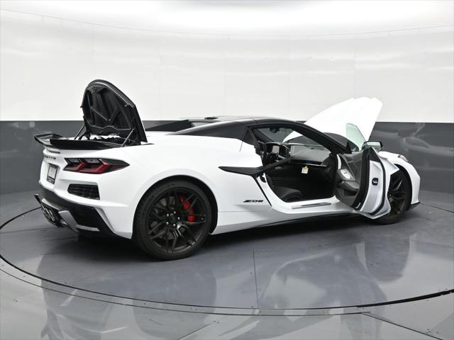2026 Chevrolet Corvette Z06 Convertible, 1LZ, RWD