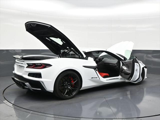 2025 Chevrolet Corvette Z06 RWD Coupe 1LZ