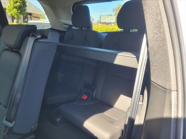2026 Volvo XC90 Plus, B6 AWD Gas (mild hybrid), Gasoline, Bright, 7 Seats
