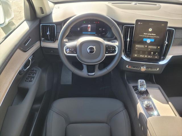 2026 Volvo XC90 Plus, B6 AWD Gas (mild hybrid), Gasoline, Bright, 7 Seats