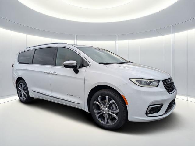 2026 Chrysler Pacifica Pinnacle AWD
