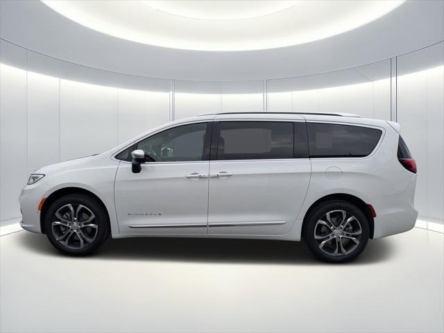 2026 Chrysler Pacifica Pinnacle AWD