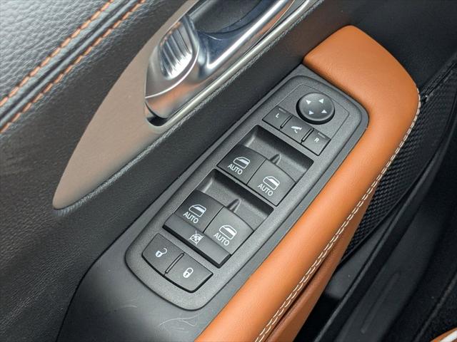 2026 Chrysler Pacifica Pinnacle AWD