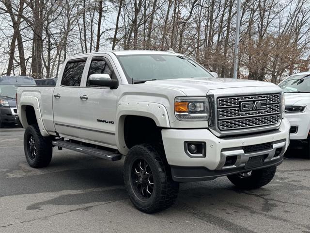 2018 GMC Sierra 2500HD Denali 2018 GMC Sierra 2500HD Denali