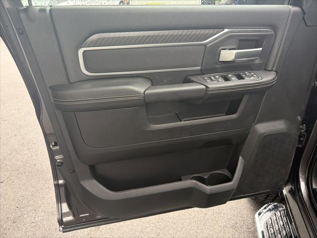 2026 Ram 2500 Big Horn Crew Cab 4x4 6'4" Box