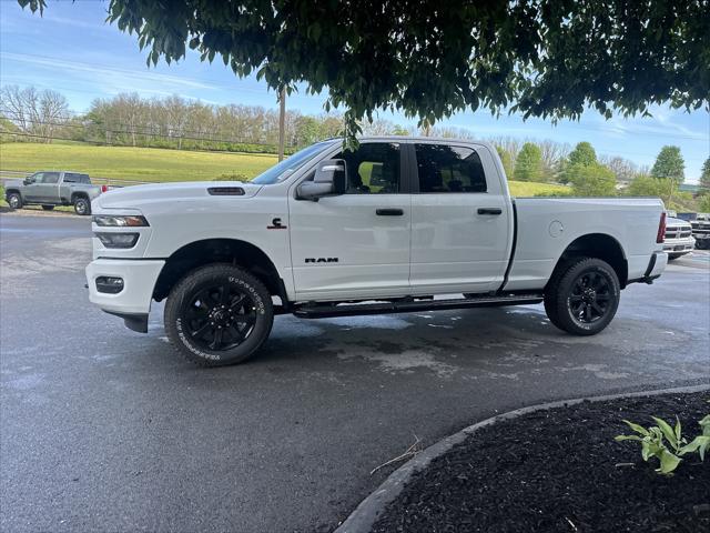 2026 Ram 3500 Big Horn Crew Cab 4x4 6'4" Box