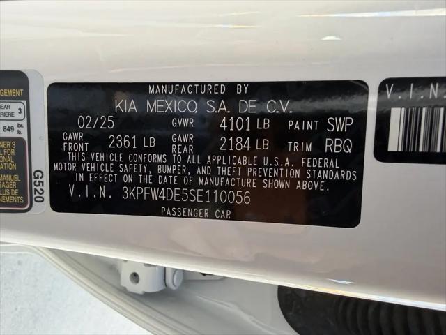 2025 Kia K4 GT-Line