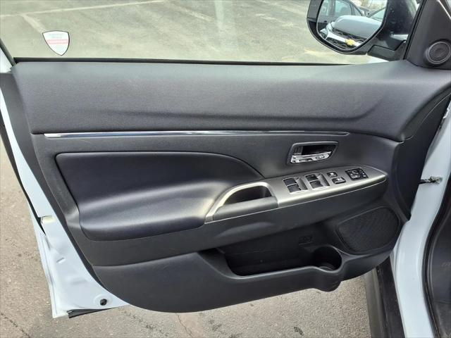 2024 Mitsubishi Outlander Sport S