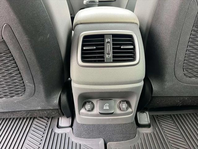 2019 Kia Sorento 3.3L SX