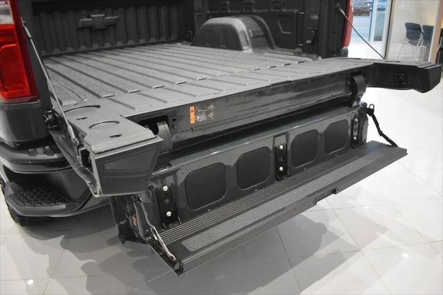2026 Chevrolet Silverado 1500 4WD Crew Cab Short Bed ZR2