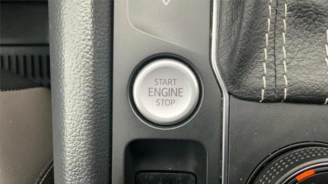 2023 Volkswagen Atlas Cross Sport 3.6L V6 SEL