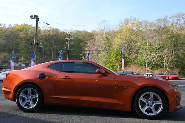 2023 Chevrolet Camaro RWD Coupe 1LT