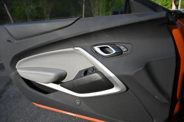 2023 Chevrolet Camaro RWD Coupe 1LT