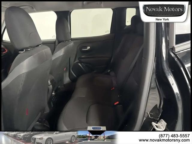 2023 Jeep Renegade Trailhawk 4x4