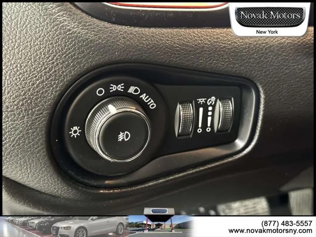 2023 Jeep Renegade Trailhawk 4x4