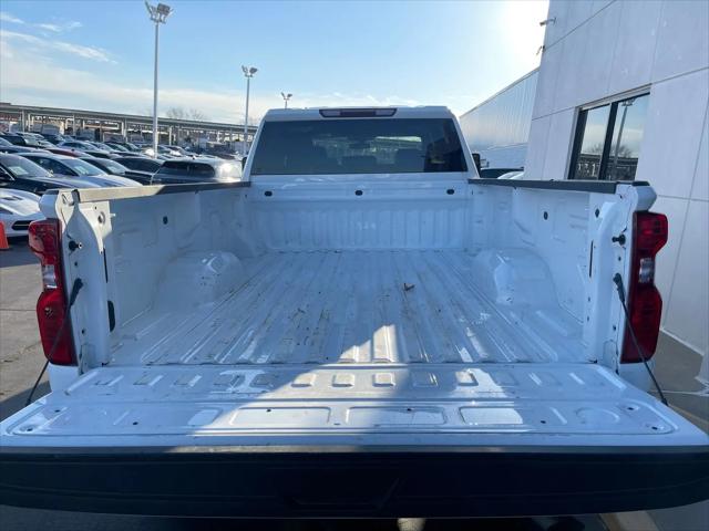 2022 Chevrolet Silverado 3500HD 4WD Crew Cab Long Bed WT