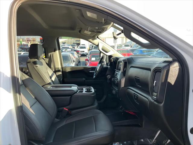 2022 Chevrolet Silverado 3500HD 4WD Crew Cab Long Bed WT