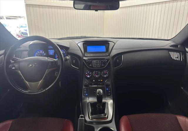 2013 Hyundai Genesis Coupe 2.0T R-Spec