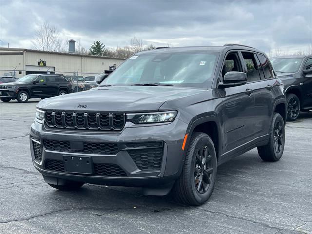 2026 Jeep Grand Cherokee Altitude 4x4