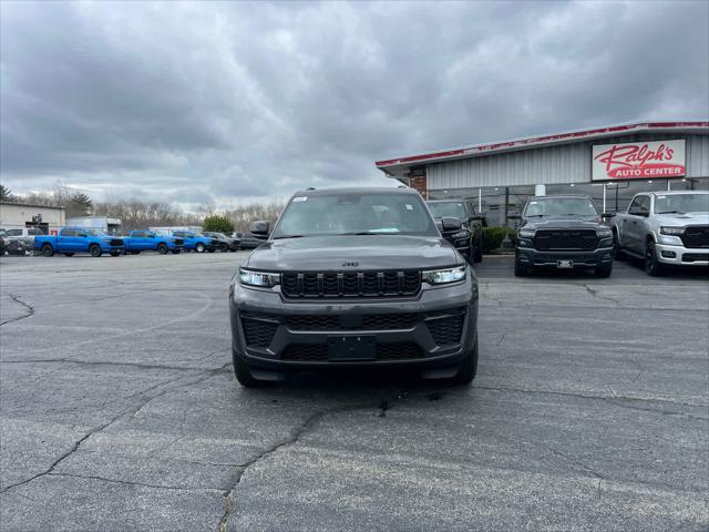 2026 Jeep Grand Cherokee Altitude 4x4