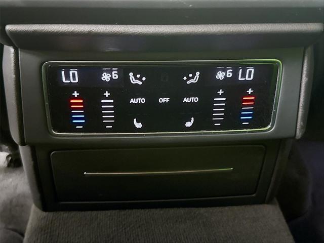 2019 Lamborghini Urus AWD