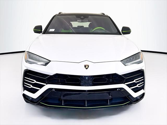 2019 Lamborghini Urus AWD