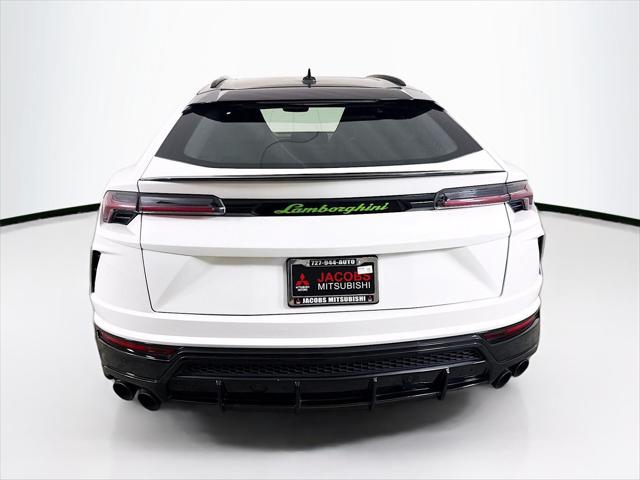 2019 Lamborghini Urus AWD