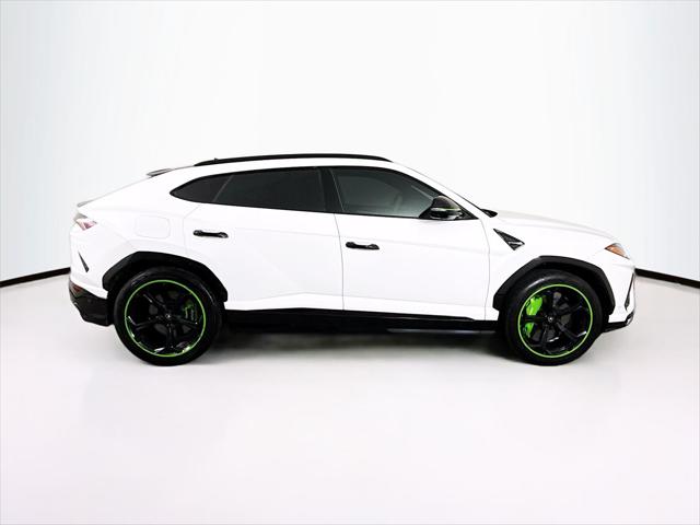 2019 Lamborghini Urus AWD