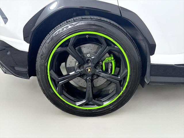 2019 Lamborghini Urus AWD