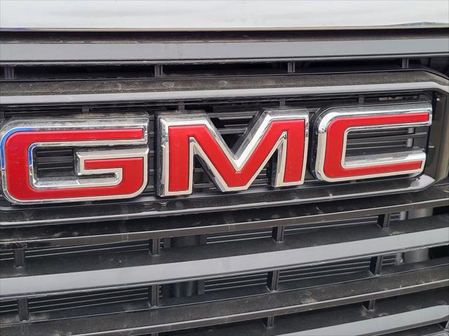 2026 GMC Sierra 2500HD Crew Cab, Long Bed, Pro, 4WD