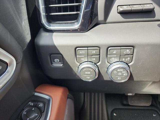 2026 GMC Sierra 3500HD Crew Cab, Long Bed, Denali Ultimate Dual Rear Wheel, 4WD
