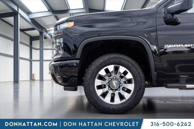 2026 Chevrolet Silverado 2500HD Custom