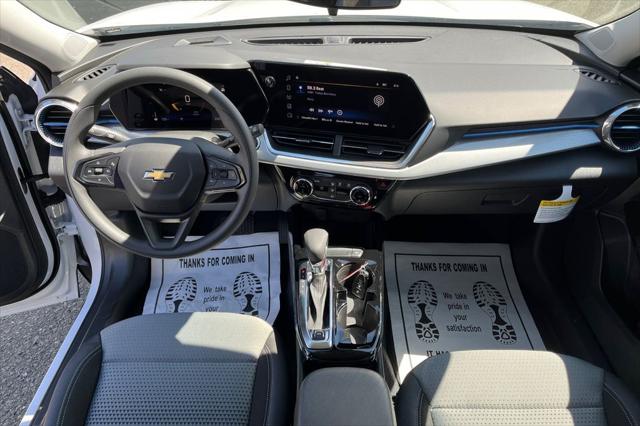 2026 Chevrolet Trax FWD LT