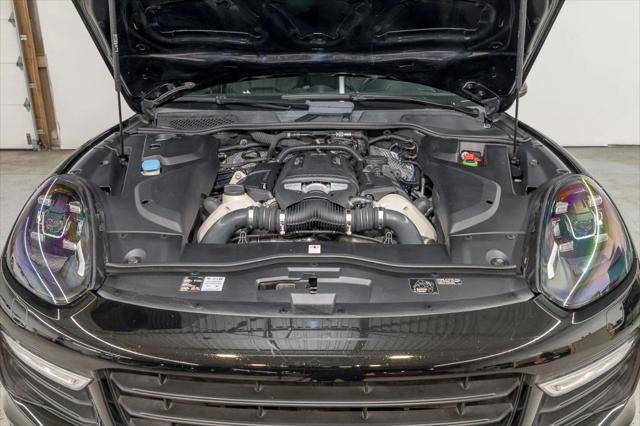 2015 Porsche Cayenne Turbo