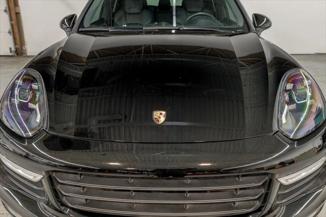 2015 Porsche Cayenne Turbo