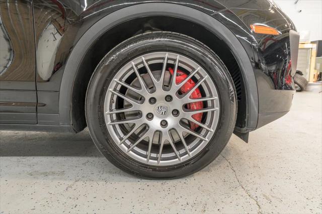 2015 Porsche Cayenne Turbo