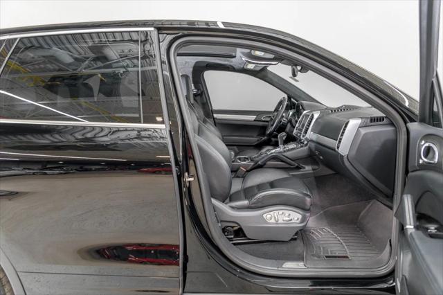 2015 Porsche Cayenne Turbo