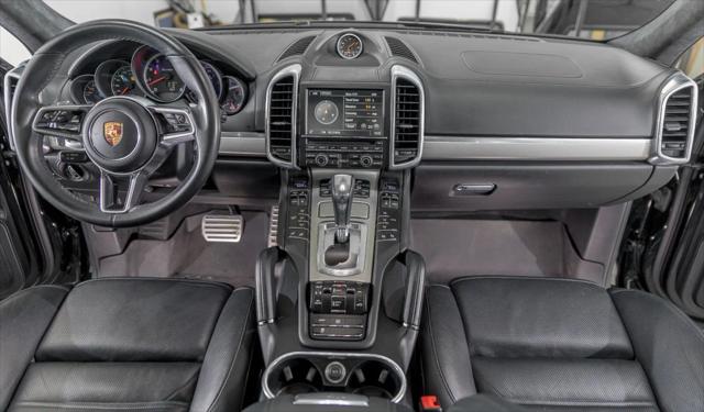 2015 Porsche Cayenne Turbo