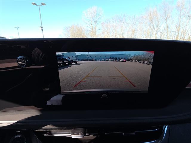 2026 Buick NV Sport Touring FWD