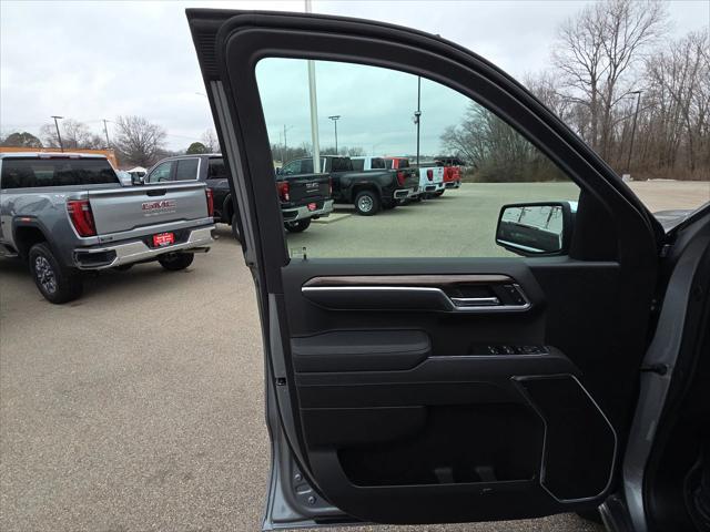 2026 Chevrolet Silverado 1500 4WD Crew Cab Standard Bed LT