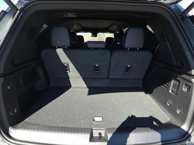 2026 Chevrolet Traverse FWD RS