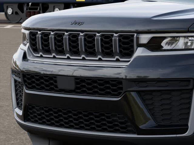 2026 Jeep Grand Cherokee L Altitude 4x4
