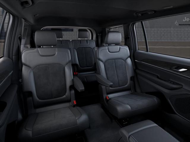 2026 Jeep Grand Cherokee L Altitude 4x4