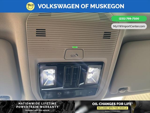 2026 Volkswagen Atlas 2.0T SEL Premium R-Line