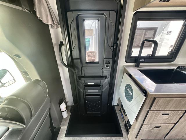 2026 Mercedes-Benz Sprinter 4500 Chassis Standard Roof 4-Cyl Diesel HO